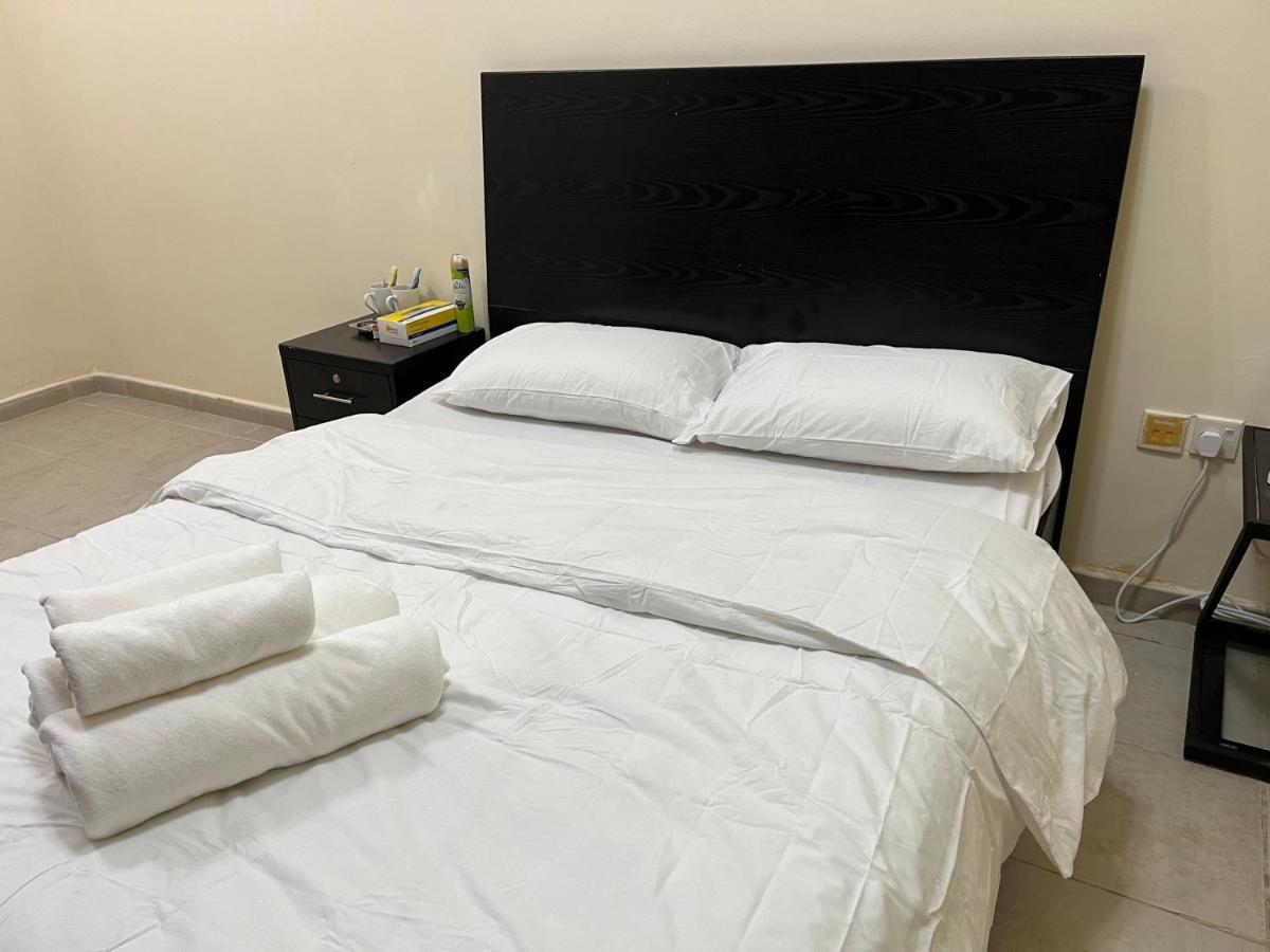 Master Room Attached Bathroom 두바이 외부 사진